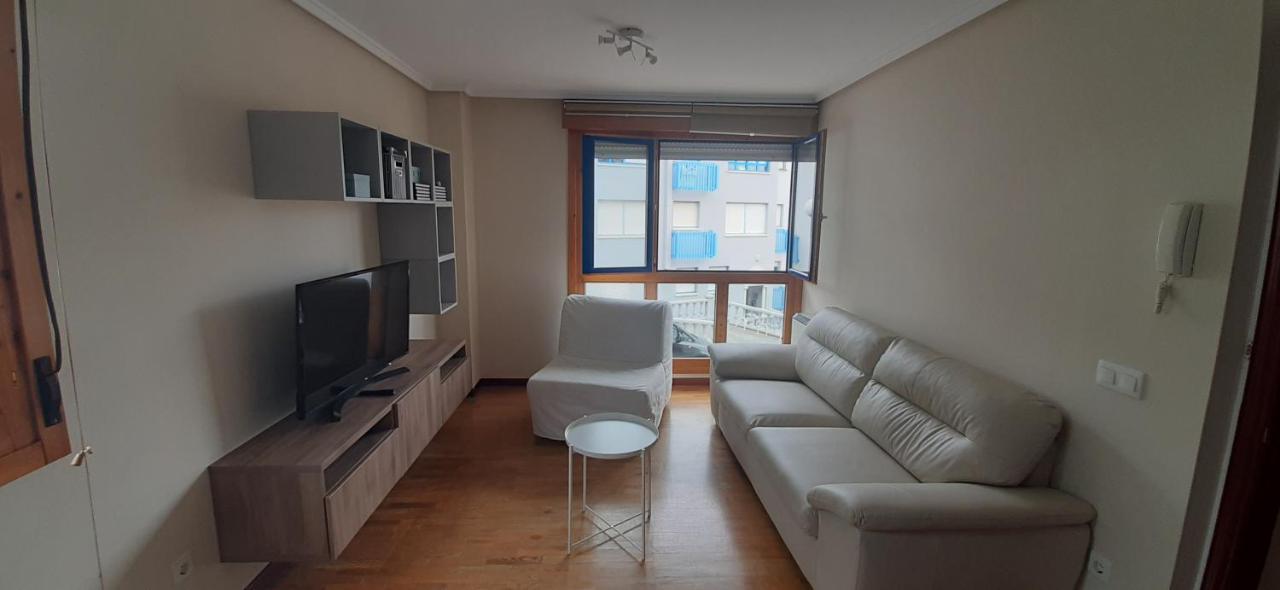Precioso Apartamento En Luanco Junto A La Playa Kültér fotó
